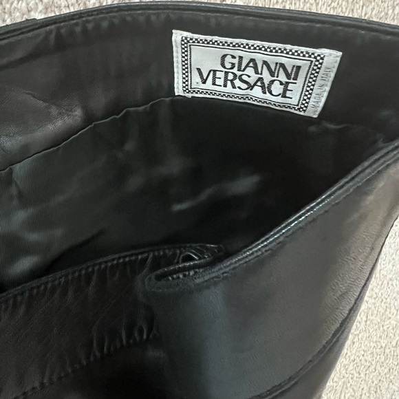 GIANNI VERSACE Leather pant. - Picture 10 of 17